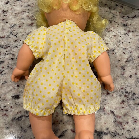 1982 Kenner Lemon Meringue 14" Strawberry Shortcake Doll - Picture 12 of 12